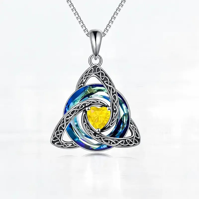 Vivalora® Celtic Trinity Knot Birthstone Necklace — Personalized Symbol of Love, Family & Forever Connection ✨
